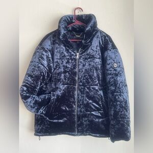 Bernardo Velvet Puffer Jacket in Midnight Blue